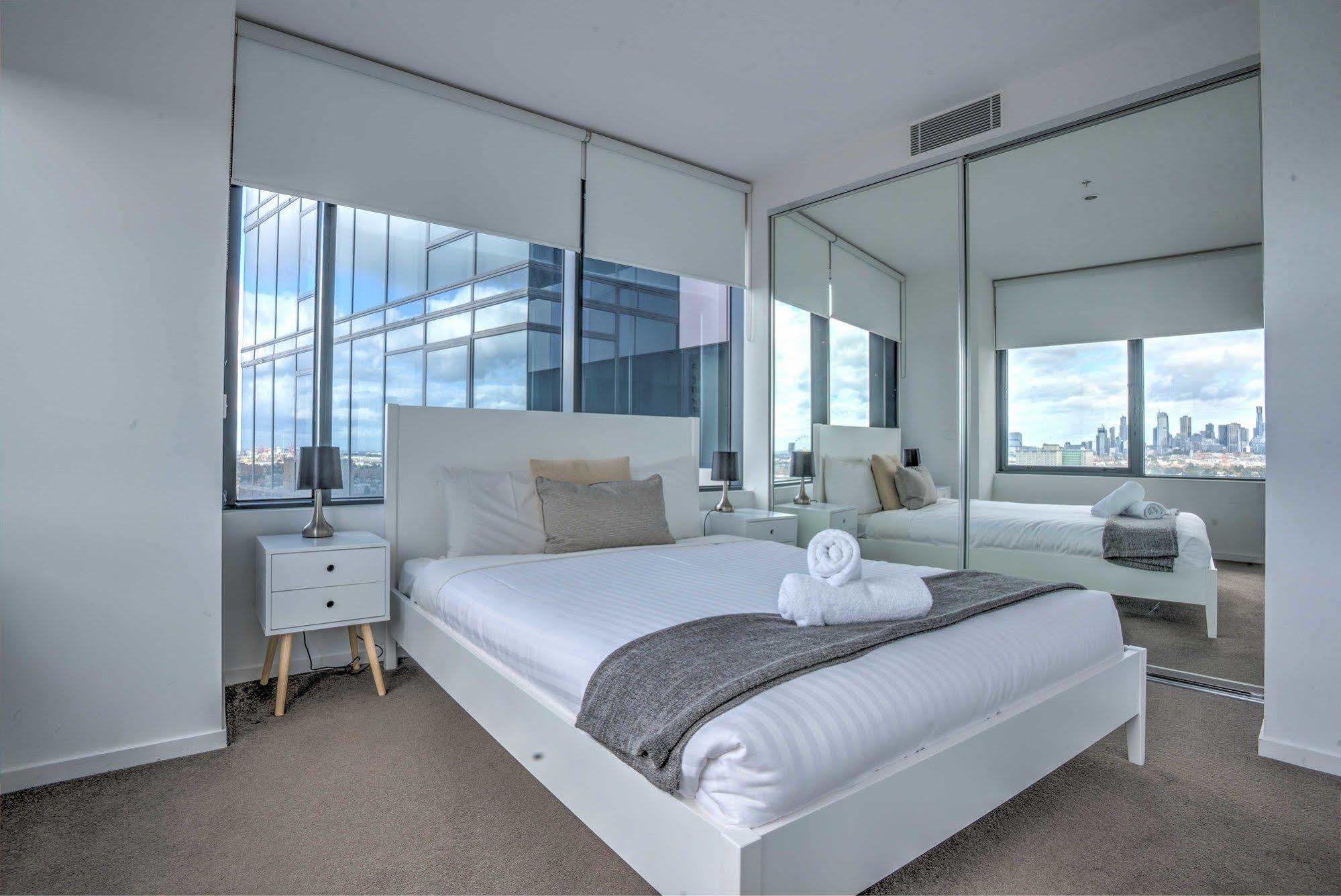 Aparthotel Alt Tower Melburne Exterior foto