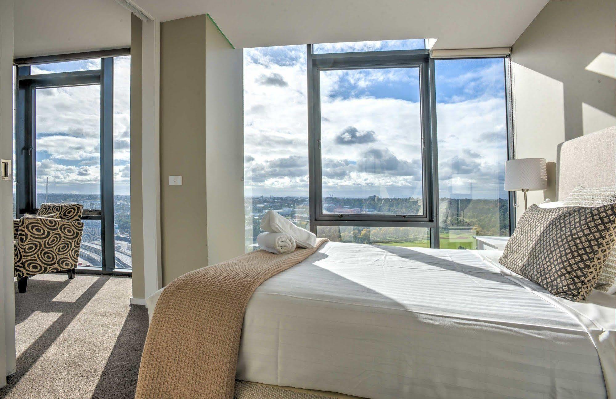 Aparthotel Alt Tower Melburne Exterior foto